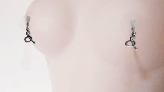 set fake piercing